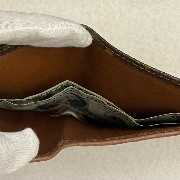 Louis Vuitton Authentic Vintage Brown Monogram Design Wallet - Picture 14 of 15